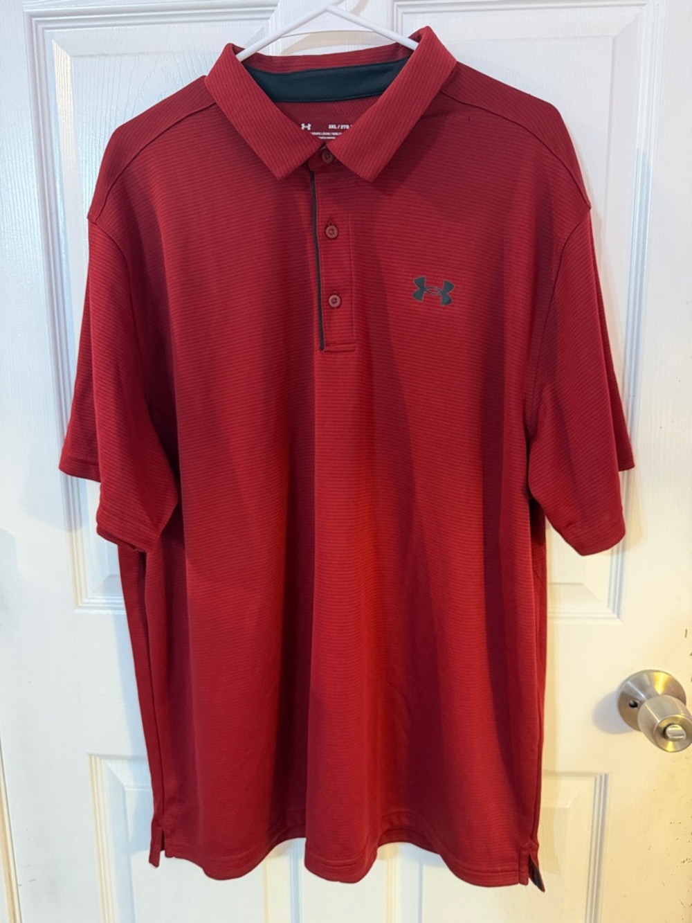 Under Armour Men’s Tech HeatGear/ Golf Polo -Cardinal Red Size XXL